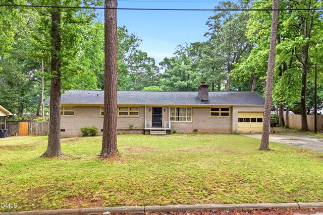 2007 Jane Street, Greensboro, NC 27407
