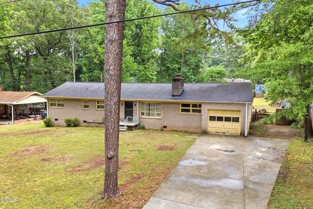 2007 Jane Street, Greensboro, NC 27407