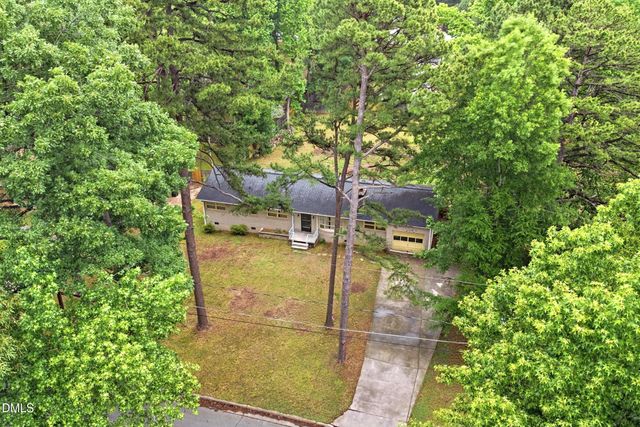 2007 Jane Street, Greensboro, NC 27407