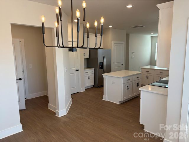 1213 Fall Day Circle SW, Lenoir, NC 28645