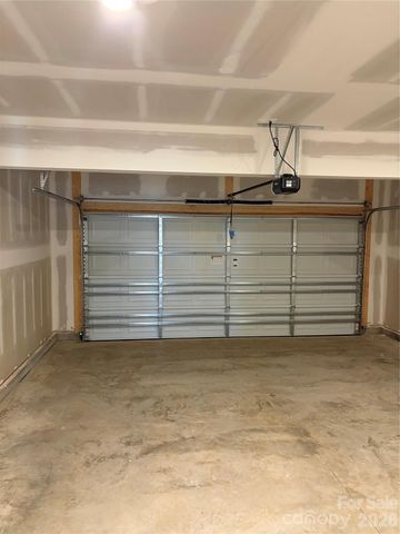 1213 Fall Day Circle SW, Lenoir, NC 28645