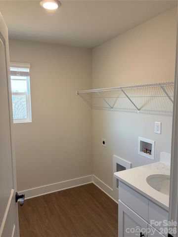 1213 Fall Day Circle SW, Lenoir, NC 28645