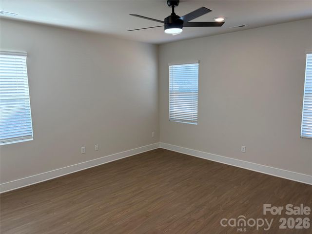 1213 Fall Day Circle SW, Lenoir, NC 28645