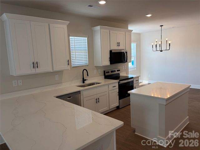 1213 Fall Day Circle SW, Lenoir, NC 28645