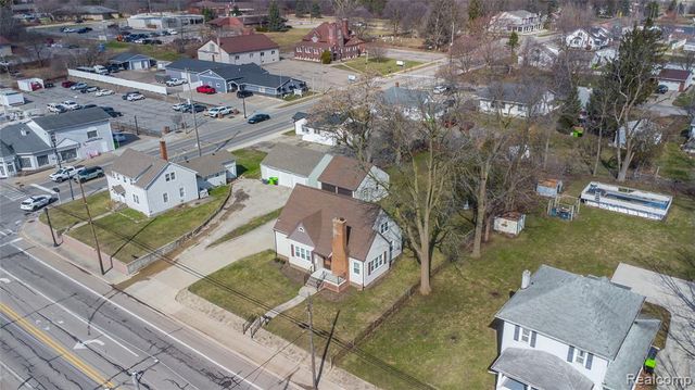 7582 Miller Road, Swartz Creek, MI 48473