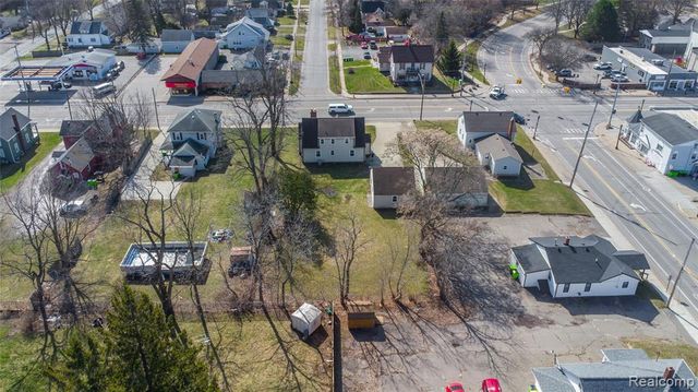 7582 Miller Road, Swartz Creek, MI 48473