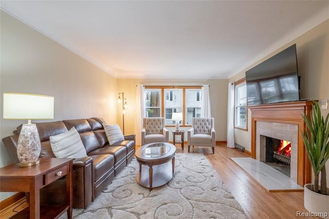 7582 Miller Road, Swartz Creek, MI 48473