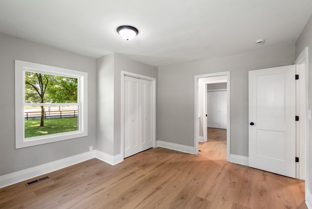 2482 Depot St, Spring Hill, TN 37174