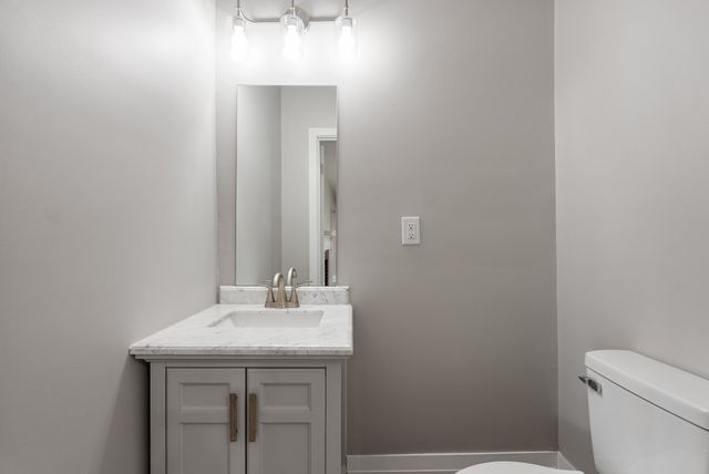 2482 Depot St, Spring Hill, TN 37174