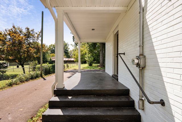 2482 Depot St, Spring Hill, TN 37174