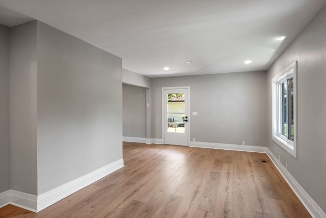 2482 Depot St, Spring Hill, TN 37174