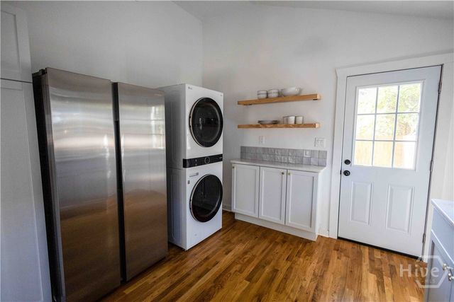 731 E 34th Street, Savannah, GA 31401