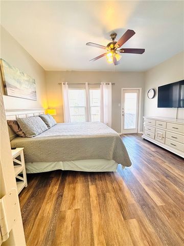 14878 Granada Dr 304, Corpus Christi, TX 78418