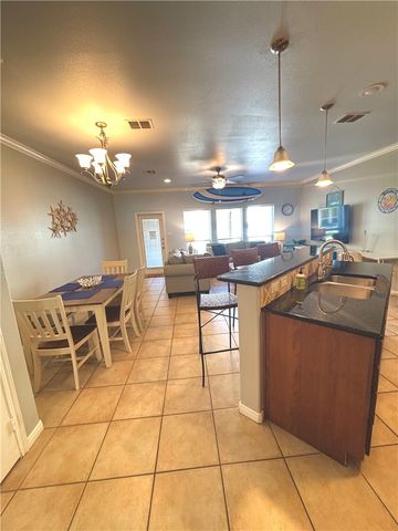 14878 Granada Dr 304, Corpus Christi, TX 78418