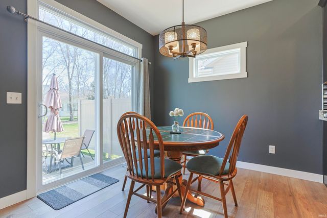 1124 Wellsley Court, Mishawaka, IN 46544