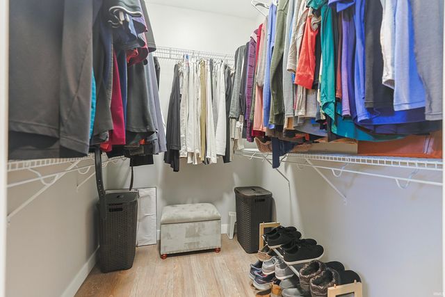 1124 Wellsley Court, Mishawaka, IN 46544