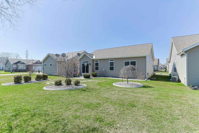 1124 Wellsley Court, Mishawaka, IN 46544