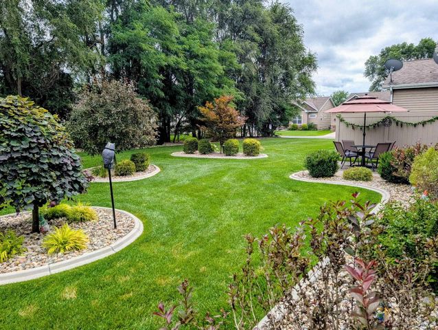 1124 Wellsley Court, Mishawaka, IN 46544