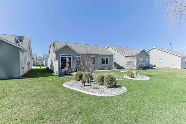 1124 Wellsley Court, Mishawaka, IN 46544