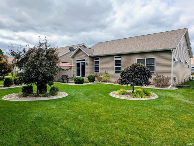 1124 Wellsley Court, Mishawaka, IN 46544