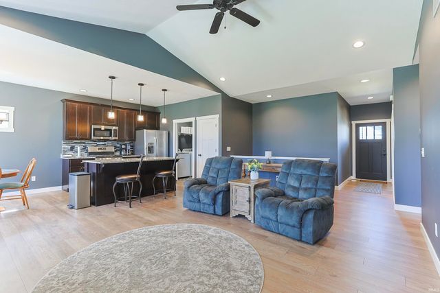 1124 Wellsley Court, Mishawaka, IN 46544