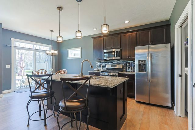 1124 Wellsley Court, Mishawaka, IN 46544