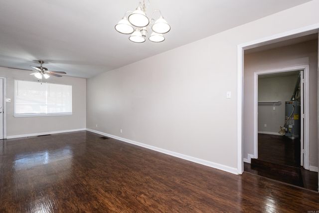 15 Berkshire Drive, Little Rock, AR 72204