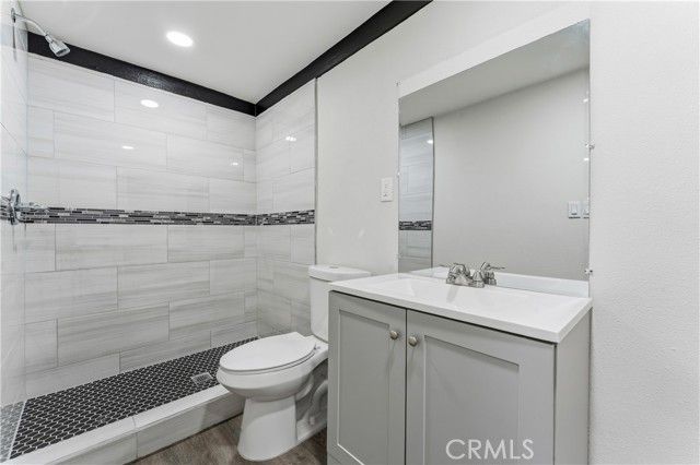 22849 Juniper, Crestline, CA 92325