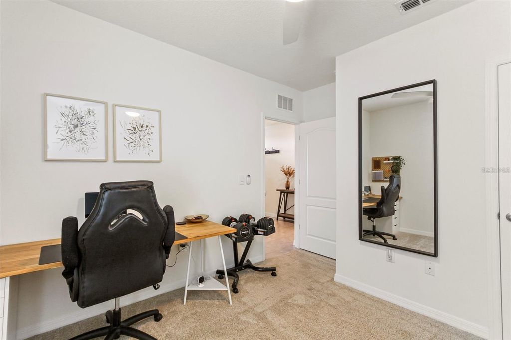 Image 28 of property listing at 1975 CACUTTA WAY, Kissimmee, FL 34744