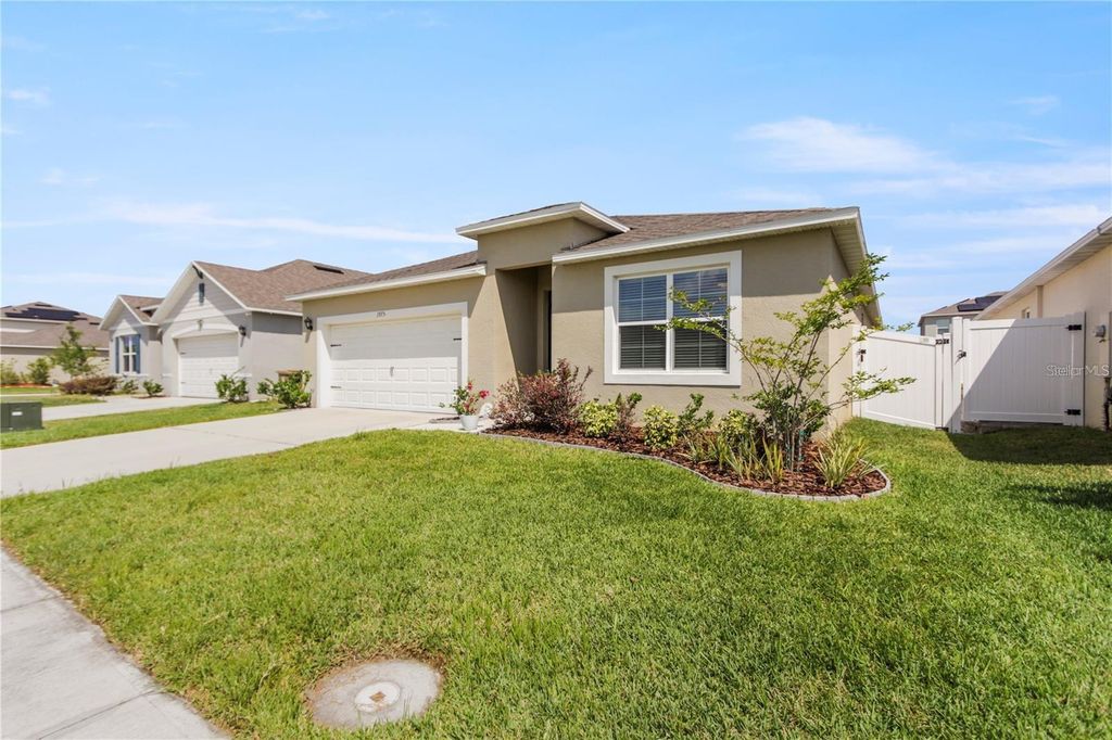 Image 43 of property listing at 1975 CACUTTA WAY, Kissimmee, FL 34744