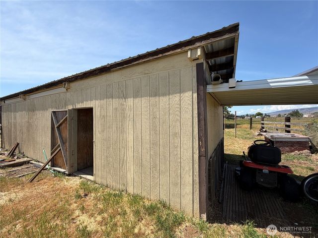 731 Thomas Road, Ellensburg, WA 98926