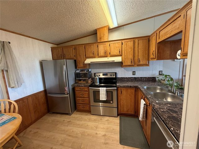 731 Thomas Road, Ellensburg, WA 98926