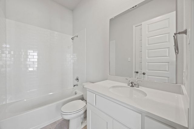 718 Tinsley Meadows Drive, Van Alstyne, TX 75495