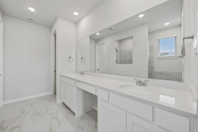 718 Tinsley Meadows Drive, Van Alstyne, TX 75495