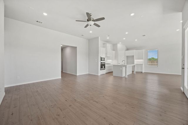 718 Tinsley Meadows Drive, Van Alstyne, TX 75495