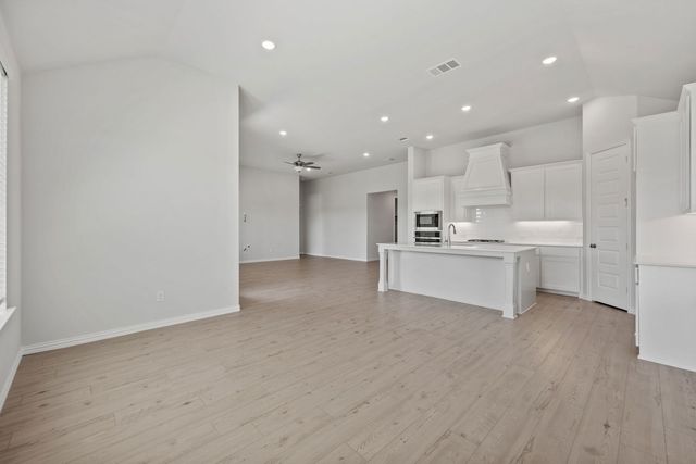 718 Tinsley Meadows Drive, Van Alstyne, TX 75495