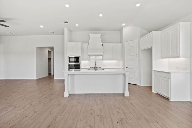 718 Tinsley Meadows Drive, Van Alstyne, TX 75495