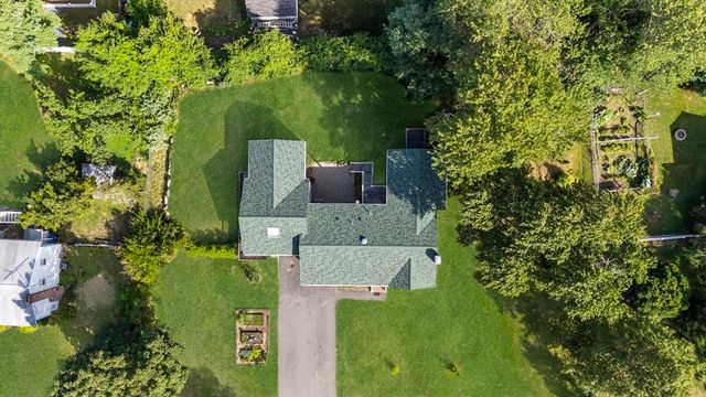 9 Oak Drive, Plainville, MA 02762