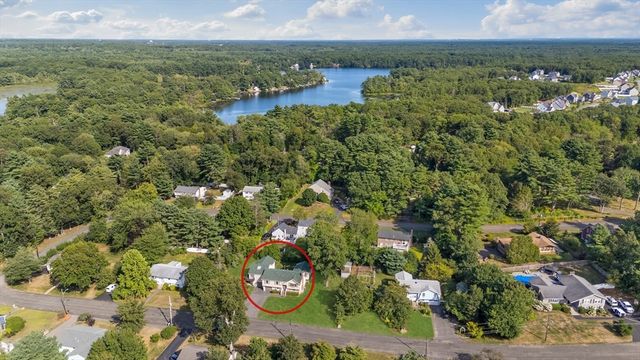 9 Oak Drive, Plainville, MA 02762