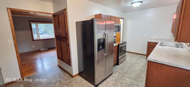 1908 Oxford Street, Saginaw, MI 48602