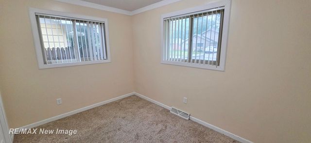 1908 Oxford Street, Saginaw, MI 48602