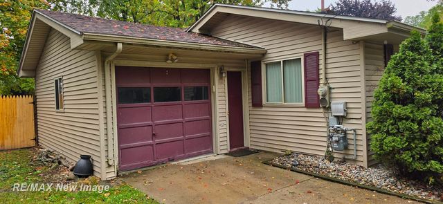 1908 Oxford Street, Saginaw, MI 48602