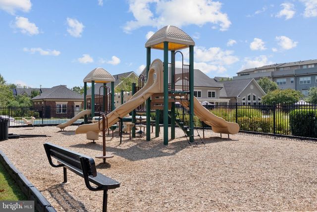 2905 MIDDLEHAM CT, Hanover, MD 21076