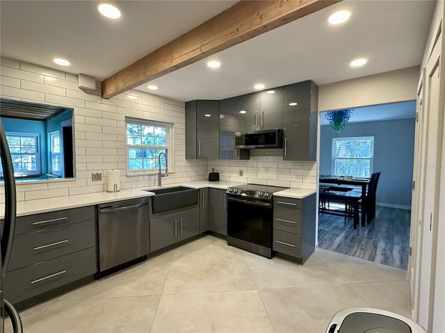 1718 NEVADA AVENUE NE, St Petersburg, FL 33703