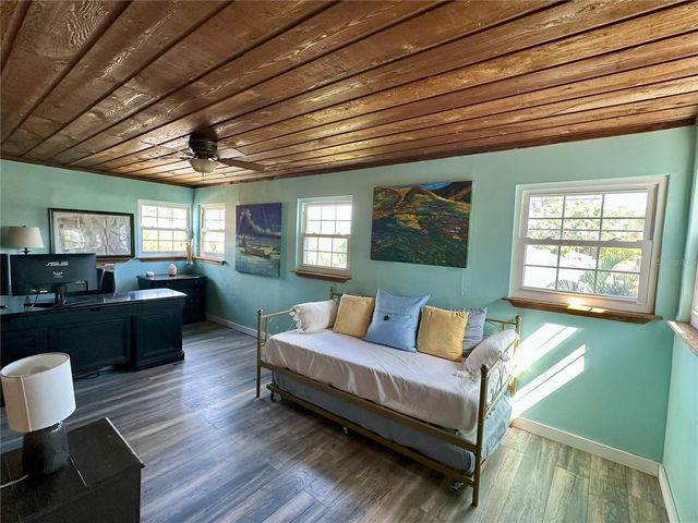 1718 NEVADA AVENUE NE, St Petersburg, FL 33703