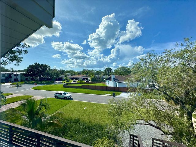 1718 NEVADA AVENUE NE, St Petersburg, FL 33703
