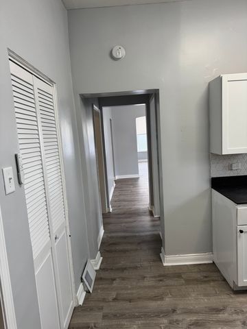 11915 S Lowe Avenue 1, Chicago, IL 60628