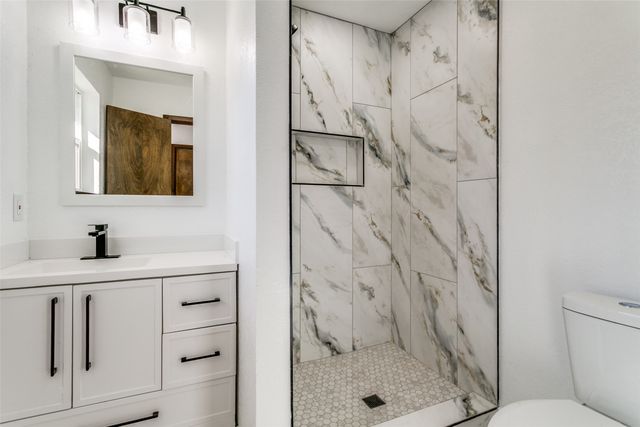 5900 Field Stone Court, North Richland Hills, TX 76180