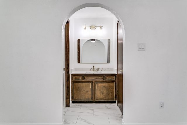 5900 Field Stone Court, North Richland Hills, TX 76180