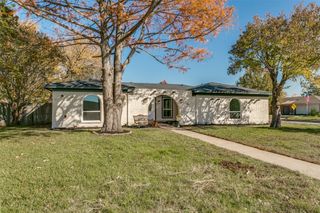5900 Field Stone Court, North Richland Hills, TX 76180